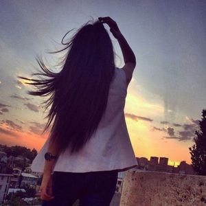 Meet your Posher, Alya